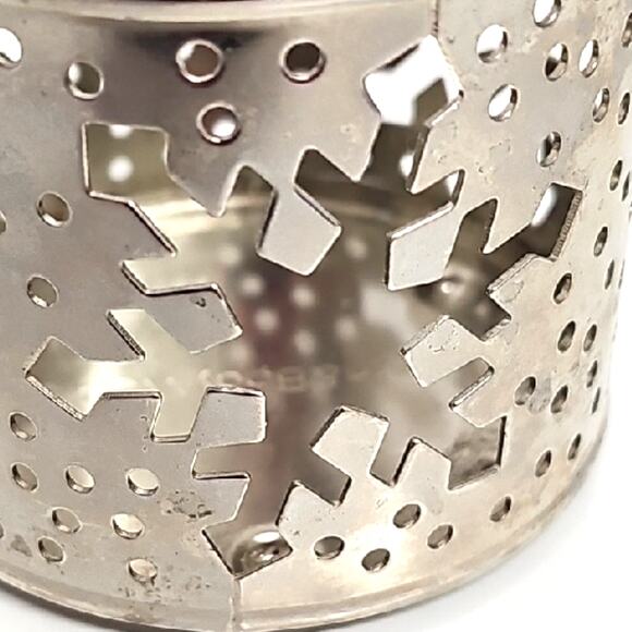 Bath and Bodyworks Charming Sitting Snowman Silver Silver Candle Holder 4 oz. - Picture 4 of 9